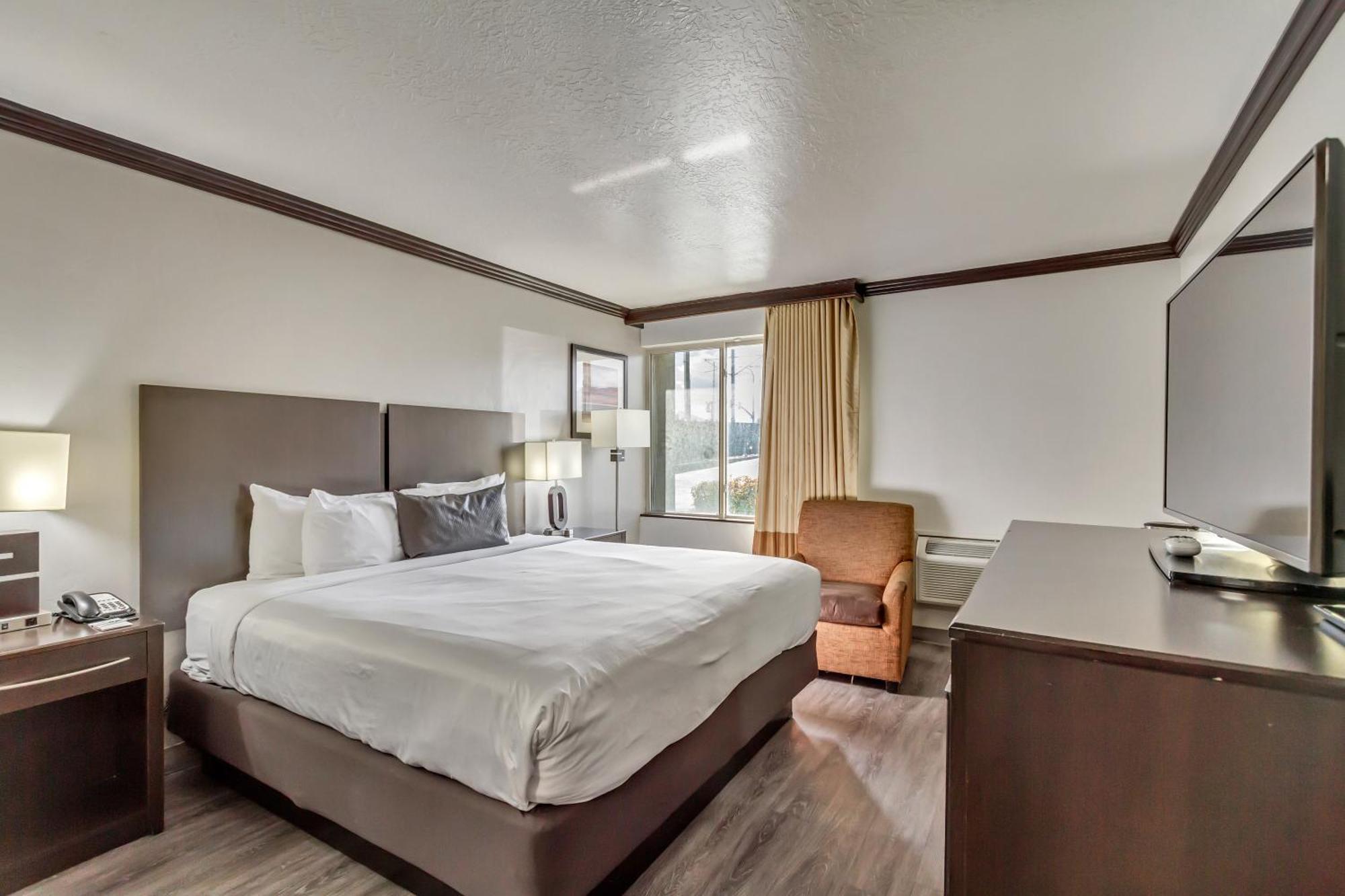 Park Inn By Radisson, Salt Lake City-Мидвейл Экстерьер фото